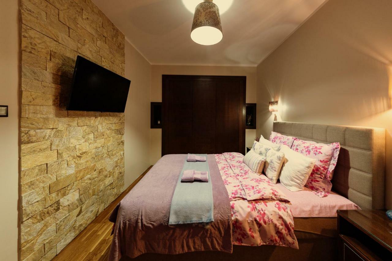 Apartament Moderna Francuska Park 카토비체 외부 사진